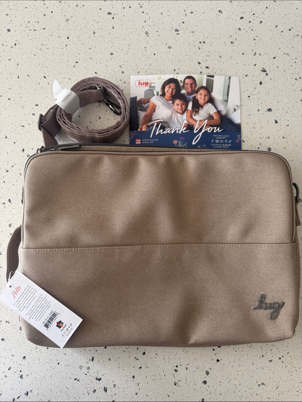 lug DELTA Luxe Sand 14.5” Laptop Case Crossbody  Messenger Bag Travel School NWT